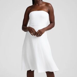 Beyond Yoga Featherweight Strapless White Dress
